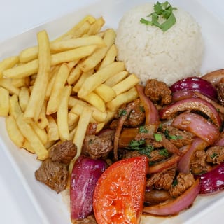 #4 Lomo Saltado